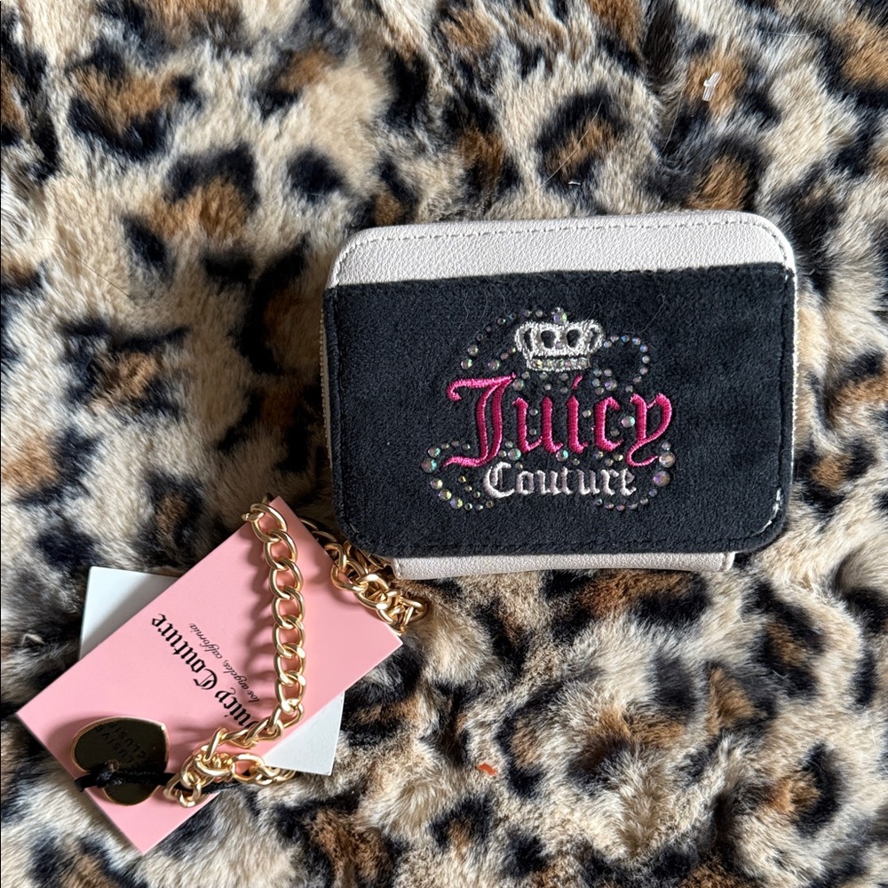 Juicy Couture Black and Cream Wallet with Gold Chain